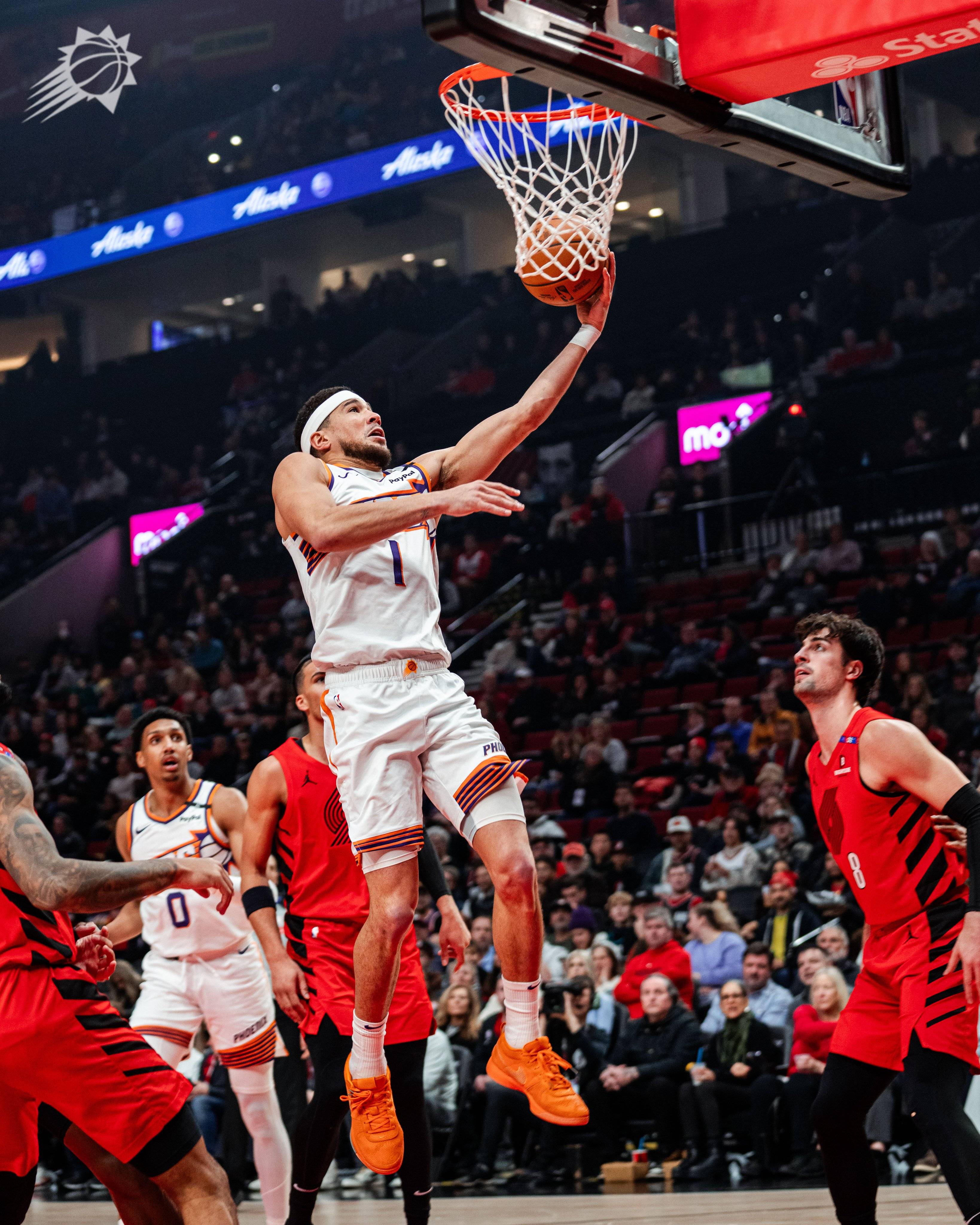 亚云体育app-包含曼联不断突破!,杜兰特连续五场比赛得分超过出色防守全场沸腾不已的词条