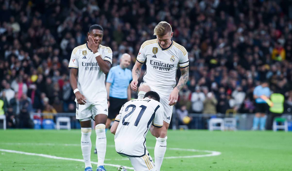 亚云APP下载-大比分获胜引爆全场！，Ming意外战胜皇家马德里再创辉煌时刻的简单介绍